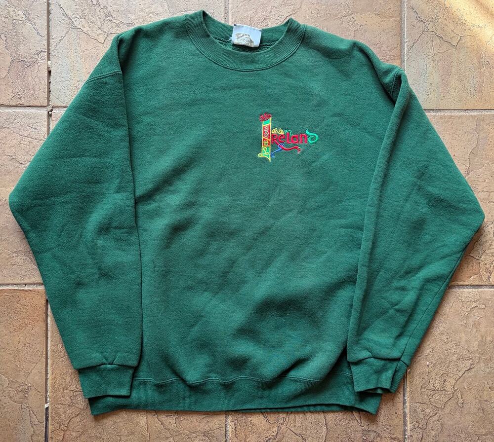Vintage 90s Lee Heavyweight Ireland Embroidered Sweatshirt Green Made USA